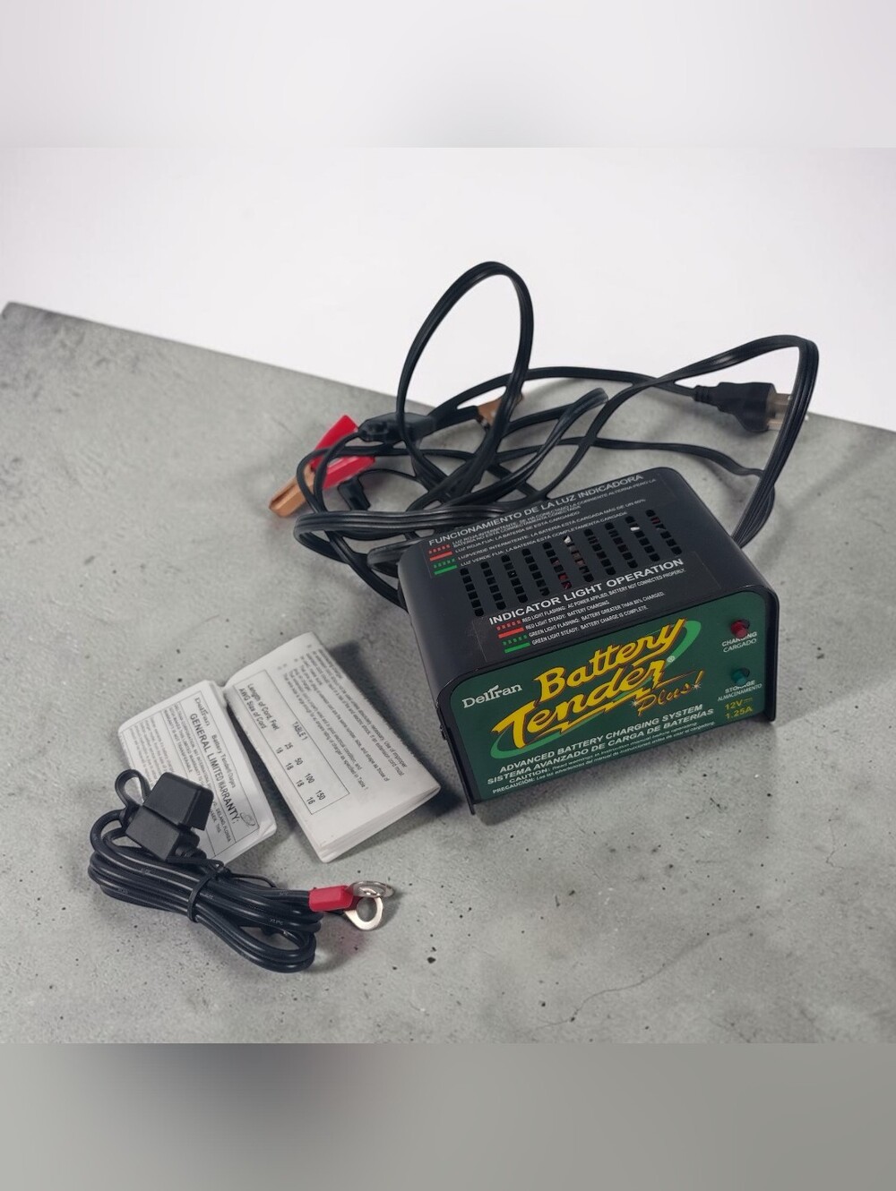 Deltran Battery Tender Plus 12V 1.25A Battery Charger Car - Works 021-0128